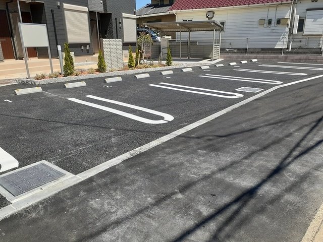駐車場　駐車スペースもあります
