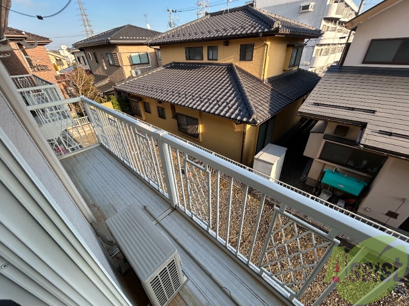 バルコニー　バルコニーは洗濯物を干せる仕様になっております。