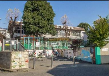 幼稚園・保育園　神代保育園（幼稚園・保育園）まで733m