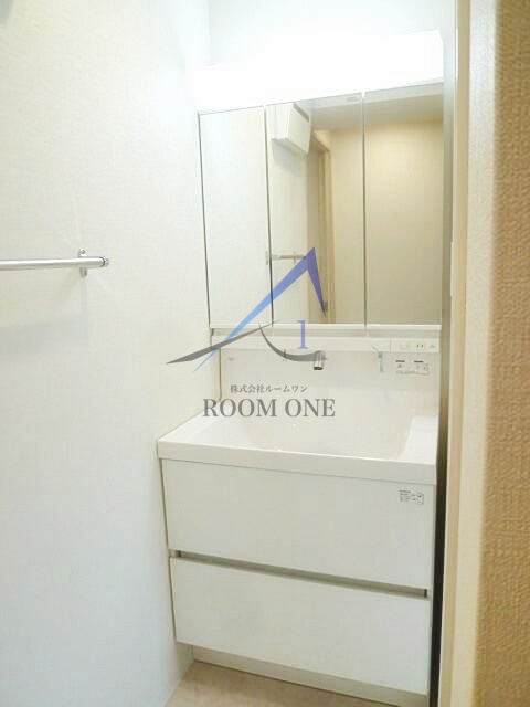 洗面設備　洗面台です。