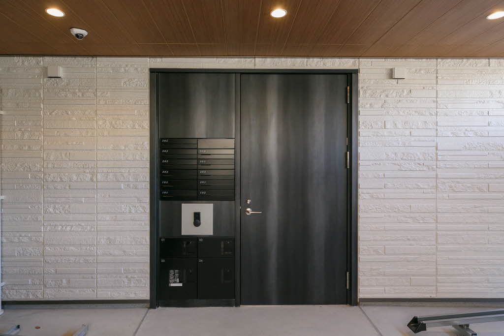 エントランス　【宅配ＢＯＸ・ポスト】