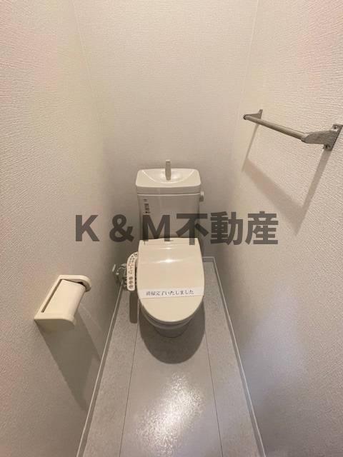 トイレ　落ち着いたトイレです