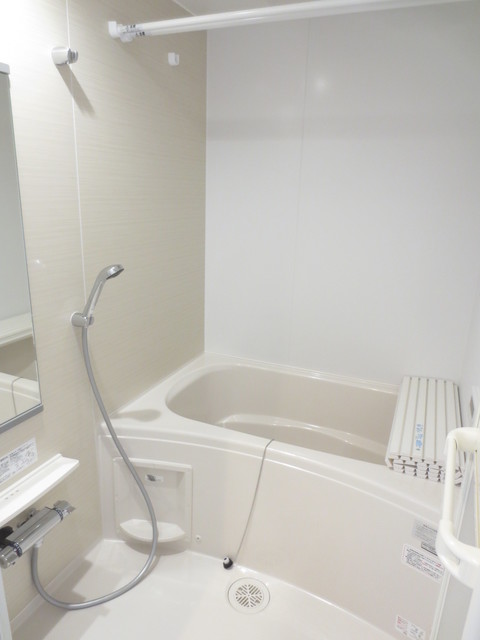 バス・シャワールーム　★追い焚き・乾燥機★