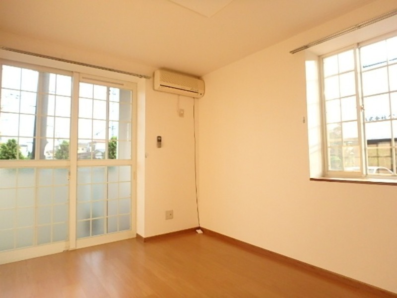 居室・リビング　図面と現状に相違がある場合には現状を優先