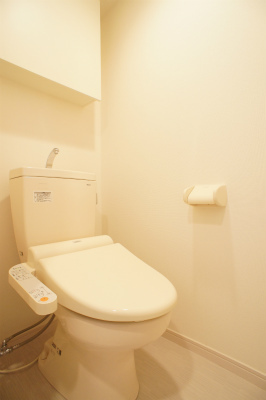 トイレ　落ち着いたトイレです