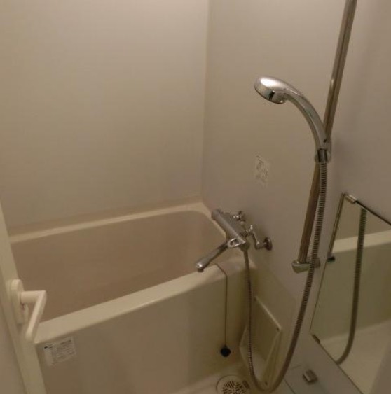 バス・シャワールーム　風呂