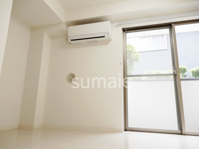 居室・リビング　きれいなお部屋です！