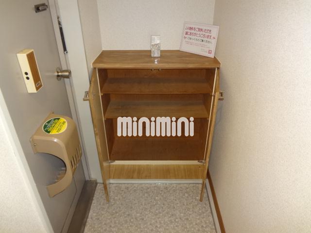 玄関　シューズボックス付き