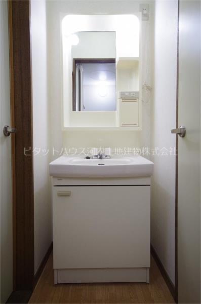 洗面設備　洗面所