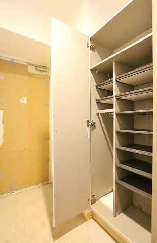 その他設備　靴もたくさん収納できます