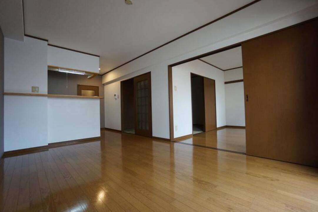 居室・リビング　リビング