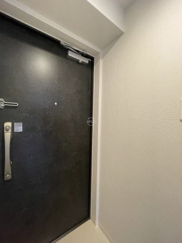 玄関　フォーリアライズ淡路ライツ　玄関