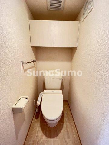 トイレ　清潔感のあるトイレです