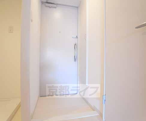 玄関　明るい玄関！