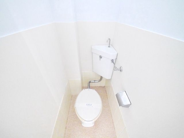 トイレ　★お部屋探しはタウンハウジング高幡不動店まで★