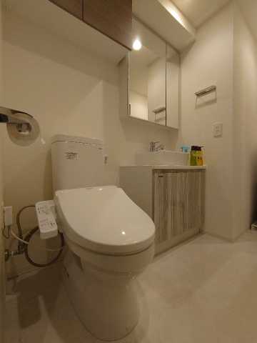 トイレ　別部屋参考写真