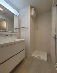 洗面設備　VOLGA BLDG アドグリシーヌ 竜泉