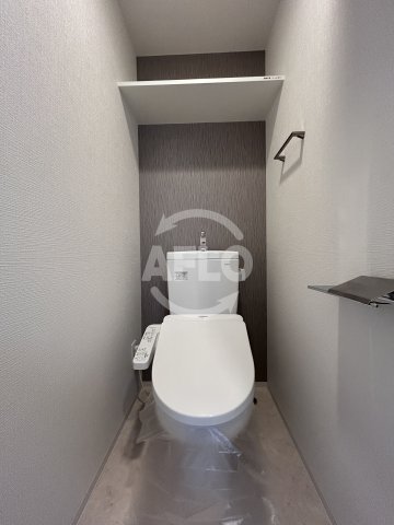 トイレ　エスリード大阪クレストコート　トイレ