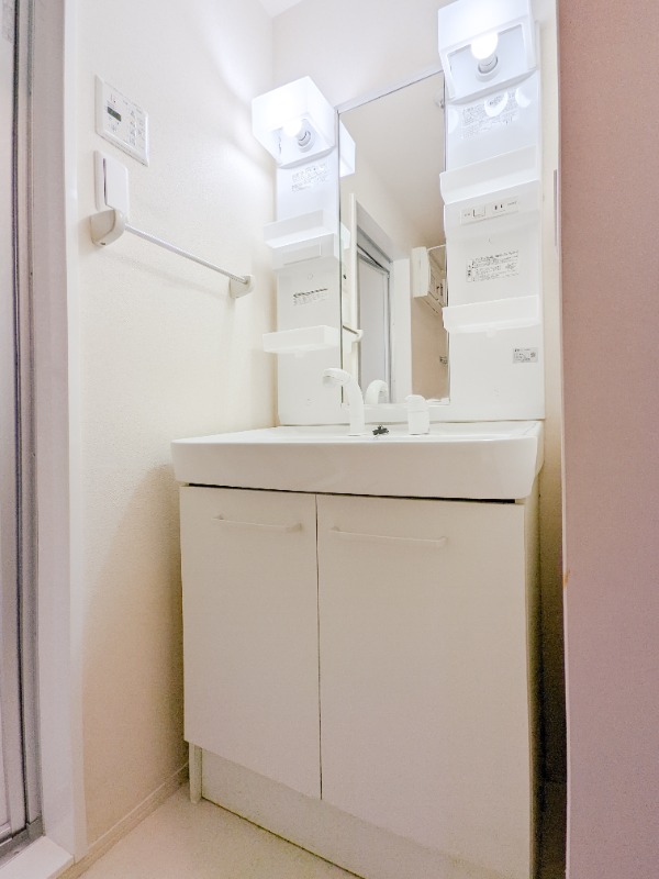 洗面設備　図面と現状に相違がある場合には現状を優先