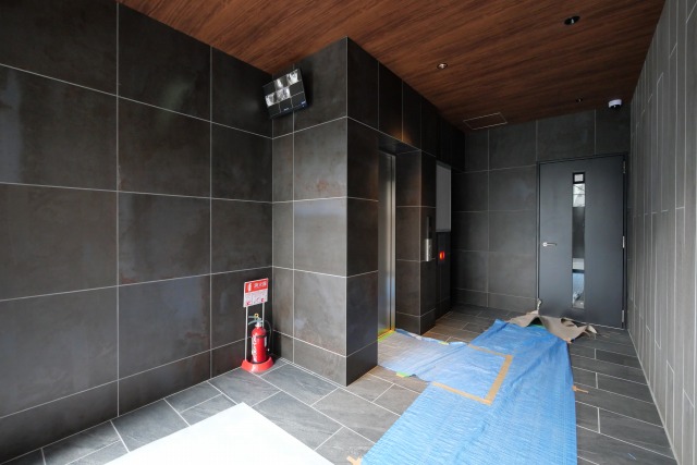 エントランス　エントランス