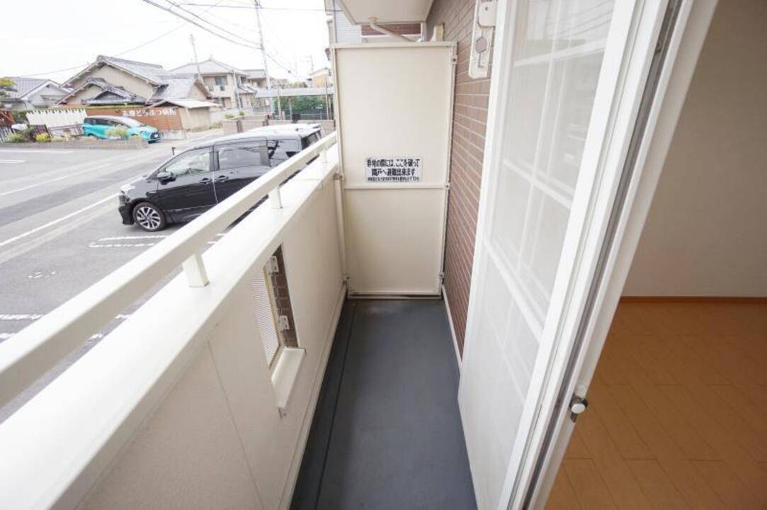 バルコニー　バルコニー