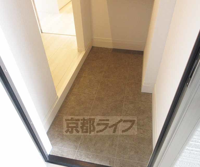 玄関　広めの玄関です。