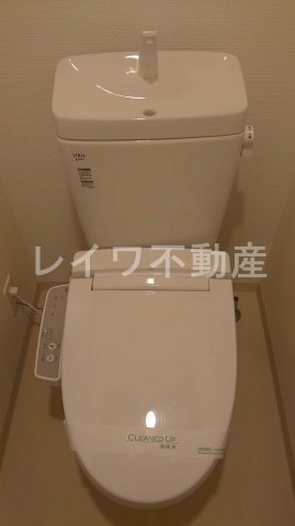 トイレ　ゆったりとした空間のトイレです