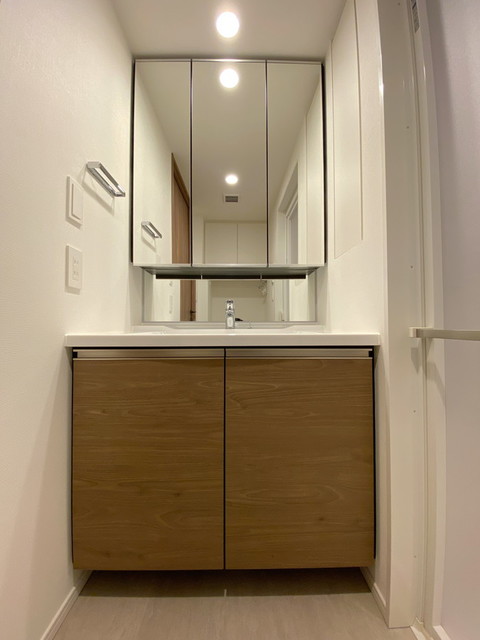 洗面設備　※写真は同タイプ住戸です。