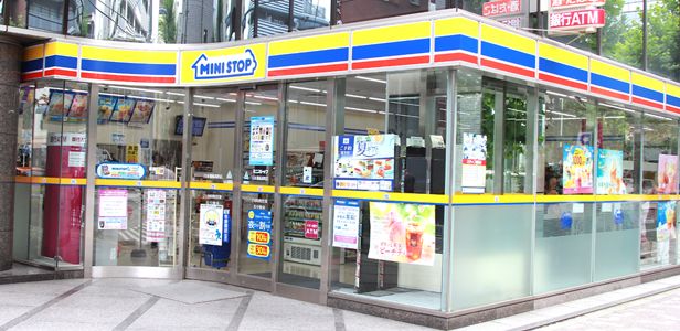 コンビニ　ミニストップ 日本橋蛎殻町店（コンビニ）まで85m