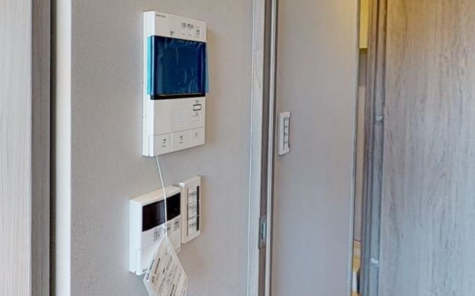 セキュリティ　写真は同マンションの別の部屋の場合があります