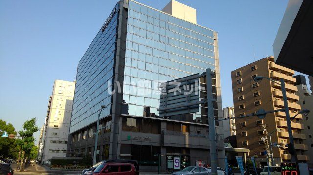 銀行　広島信用金庫本店（銀行）まで390m