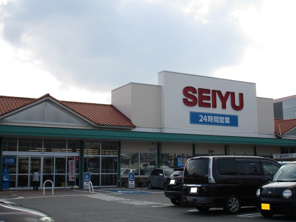 スーパー　西友伊賀良店（スーパー）まで761m