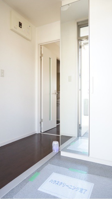 玄関　図面と現状に相違がある場合には現状を優先