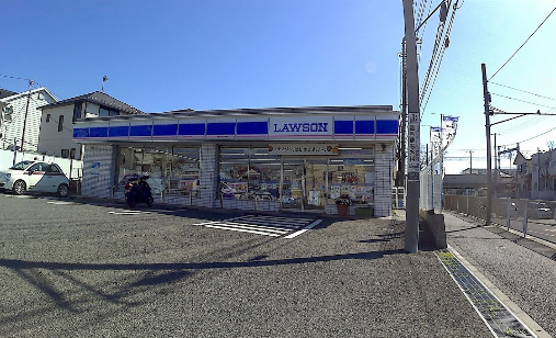 コンビニ　ローソン 横須賀大津店（コンビニ）まで715m