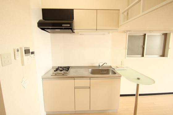 キッチン　＊別号室の写真です