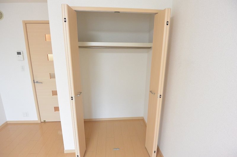 収納　洋室9.4帖