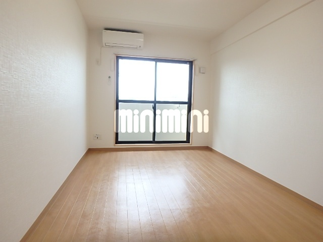 居室・リビング　※写真は別部屋（５０８）