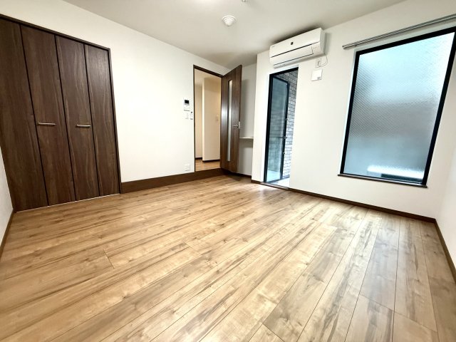 居室・リビング　エアコン付きで初期費用を抑えたい方にもおすすめです。