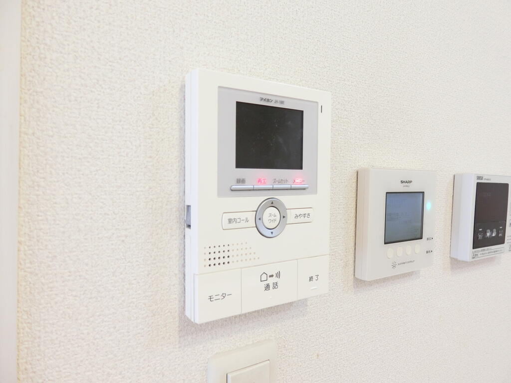 セキュリティ　清掃前の写真を使用しております。