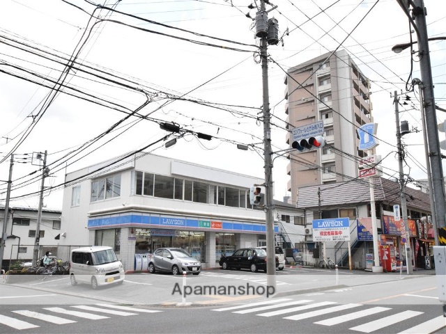 コンビニ　ローソン（コンビニ）まで124m