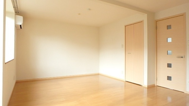 居室・リビング　図面と現状に相違がある場合には現状を優先