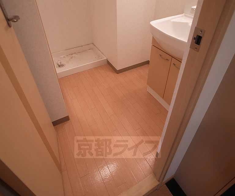 洗面設備　独立の脱衣場