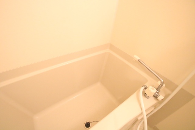 バス・シャワールーム　※別室の参考写真の為、現況優先です。