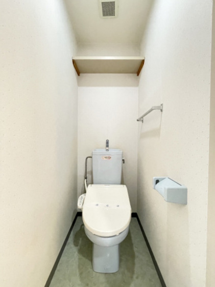 トイレ　※別部屋の写真です