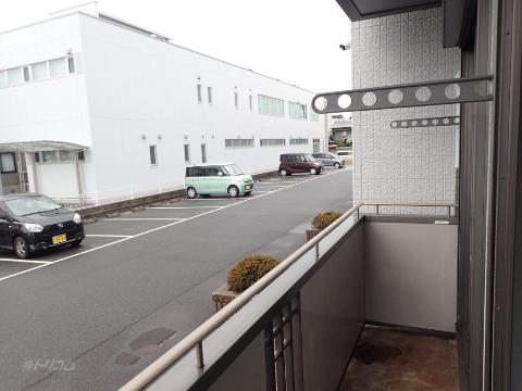 バルコニー　ベランダ