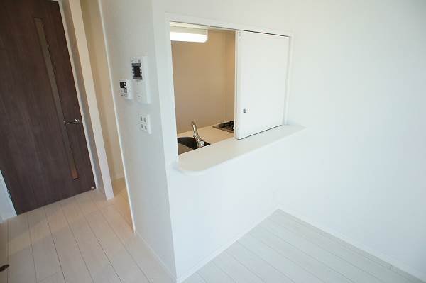 セキュリティ　カウンターキッチン同型イメージ