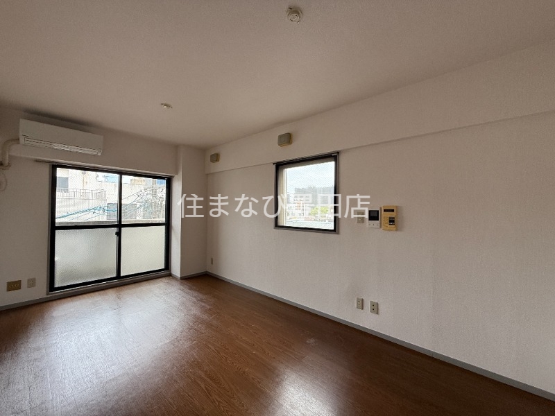 居室・リビング　同型別部屋写真