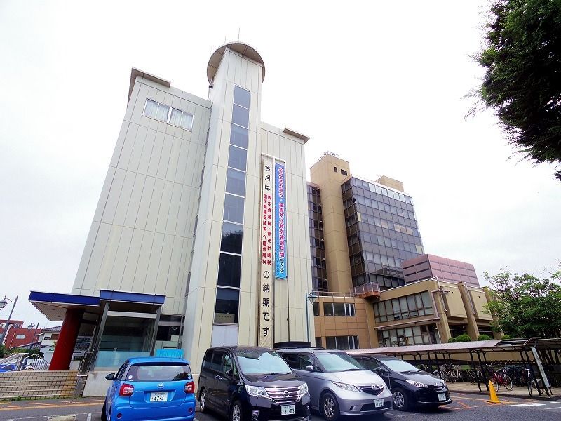 役所　新座市役所（役所）まで369m