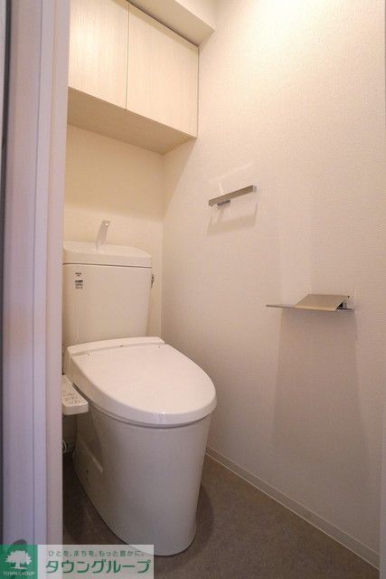 トイレ　※写真は同タイプ住戸です。