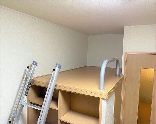 その他設備　造付けベッド